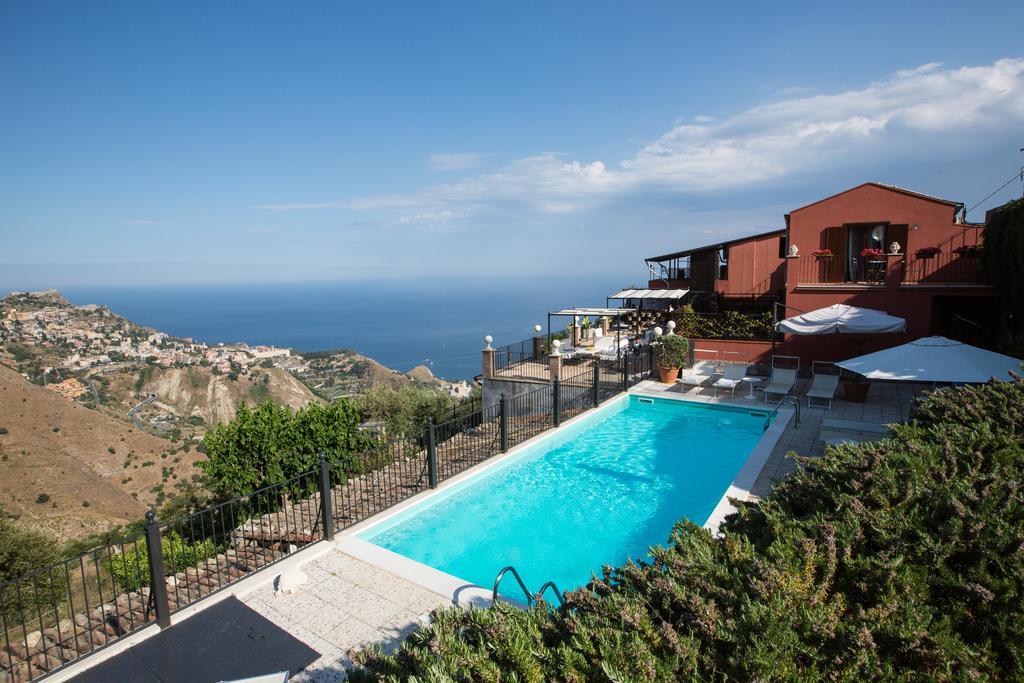 Hostal Casale Di Caterina Taormina Exterior foto